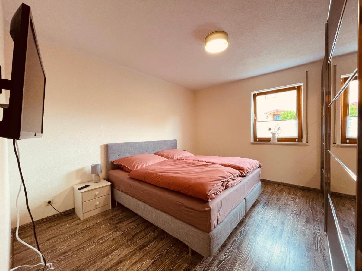 Ferienwohnung Etzelbach Экстерьер фото